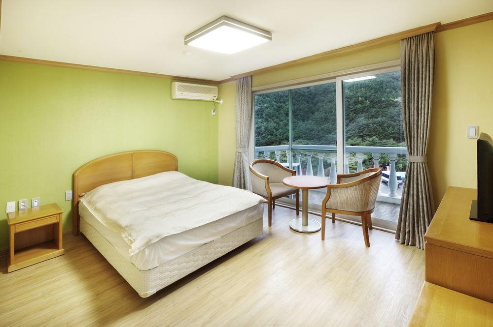 Hanwha Resort Jirisan Gurye Eksteriør billede
